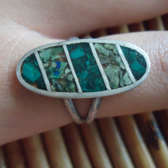 1960s Hippie Boho Silver & Chip Inlay Artisan Ring - Picture 1 of 4